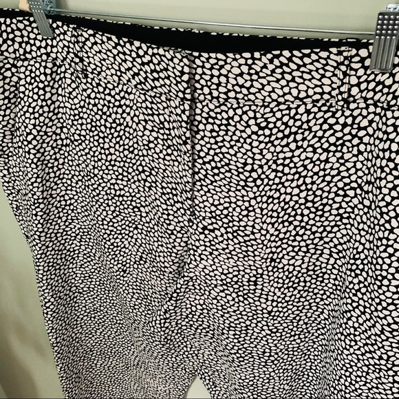Lane Bryant Pebble Print Modernist Ankle Pant Size 18 - Picture 4 of 5